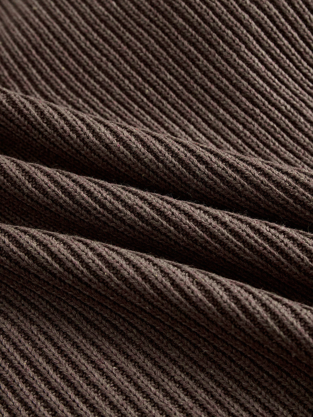 Robe de malha com volantes — Doce, quente & romântica
