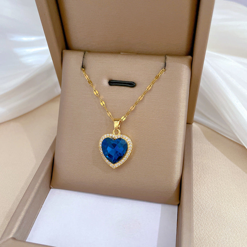 Daniela | Collar de Corazón Elegante
