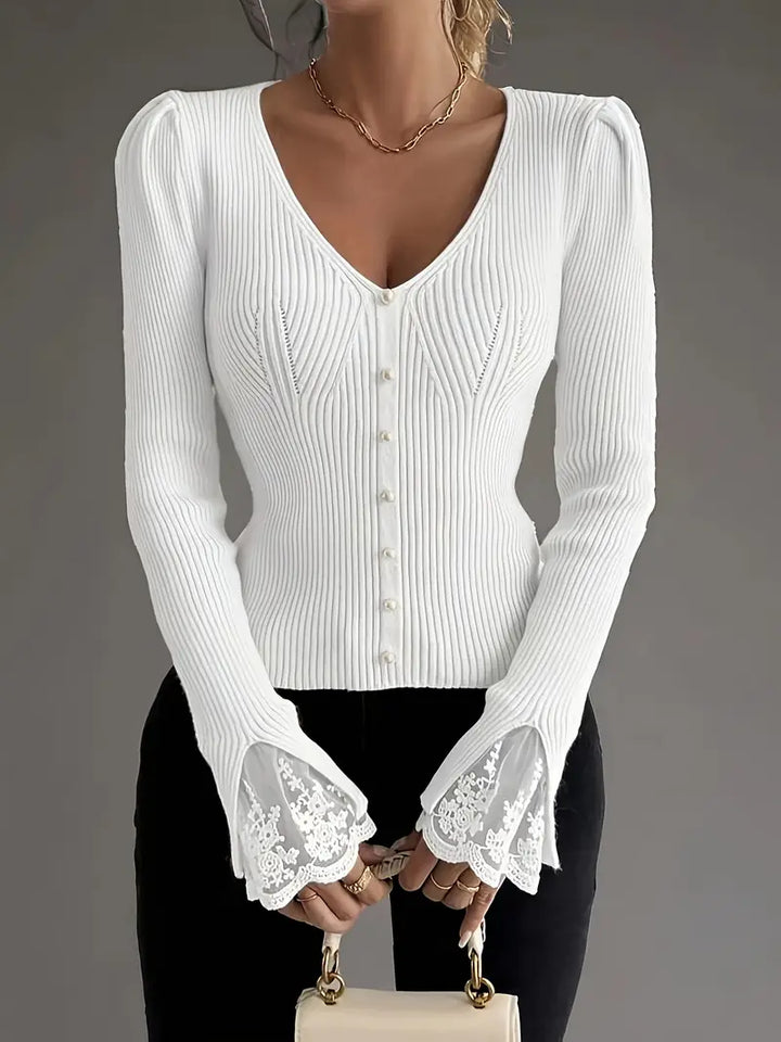 Mariana - Camisola Canelada com Decote em V e Mangas em Renda