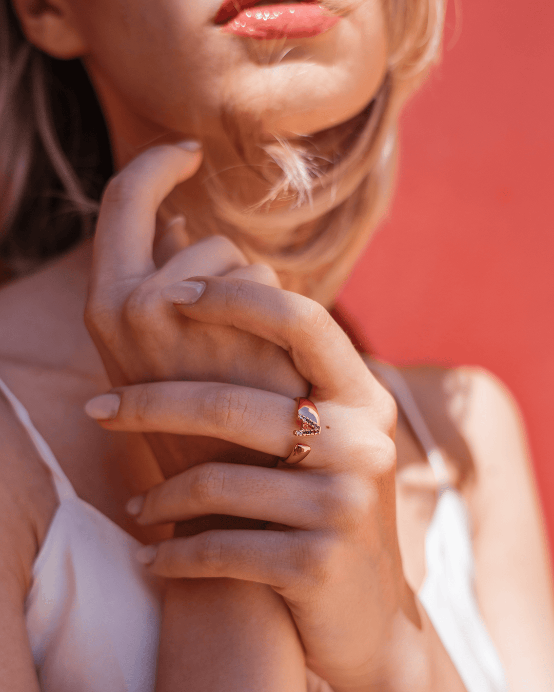 Alba | Anillo de Oro con Inicial