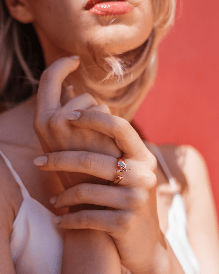 Alba | Anillo de Oro con Inicial