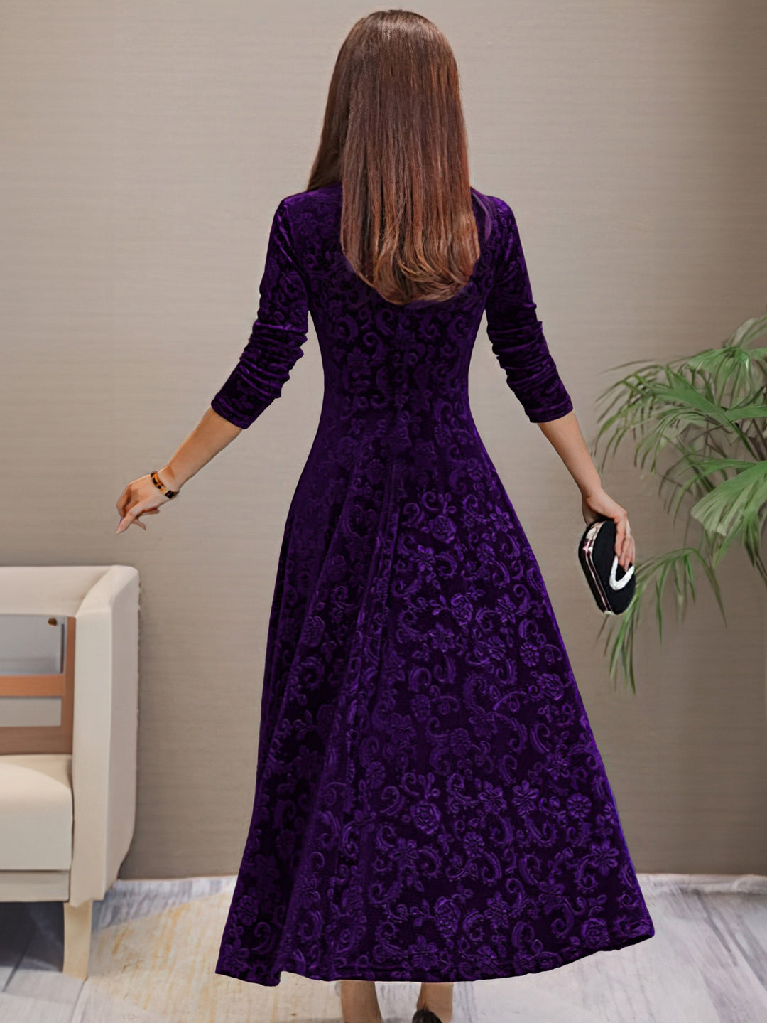 Denise | Elegante vestido de festa em veludo com decote em V