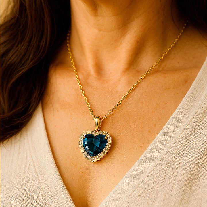 Daniela | Collar de Corazón Elegante