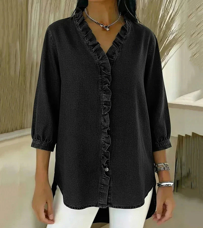 Adele | Blusa em denim fluido com decote em V e volante