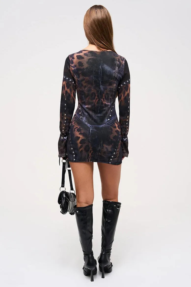 Chiara – Mini vestido em rede com estampa de leopardo