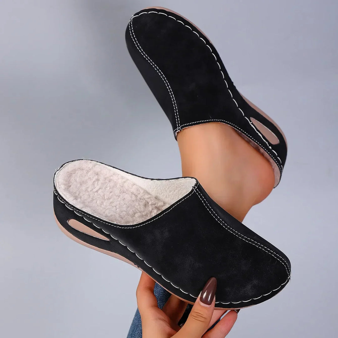 Daniela - Pantufas Ortopédicas com Conforto Diário e Estilo Atemporal