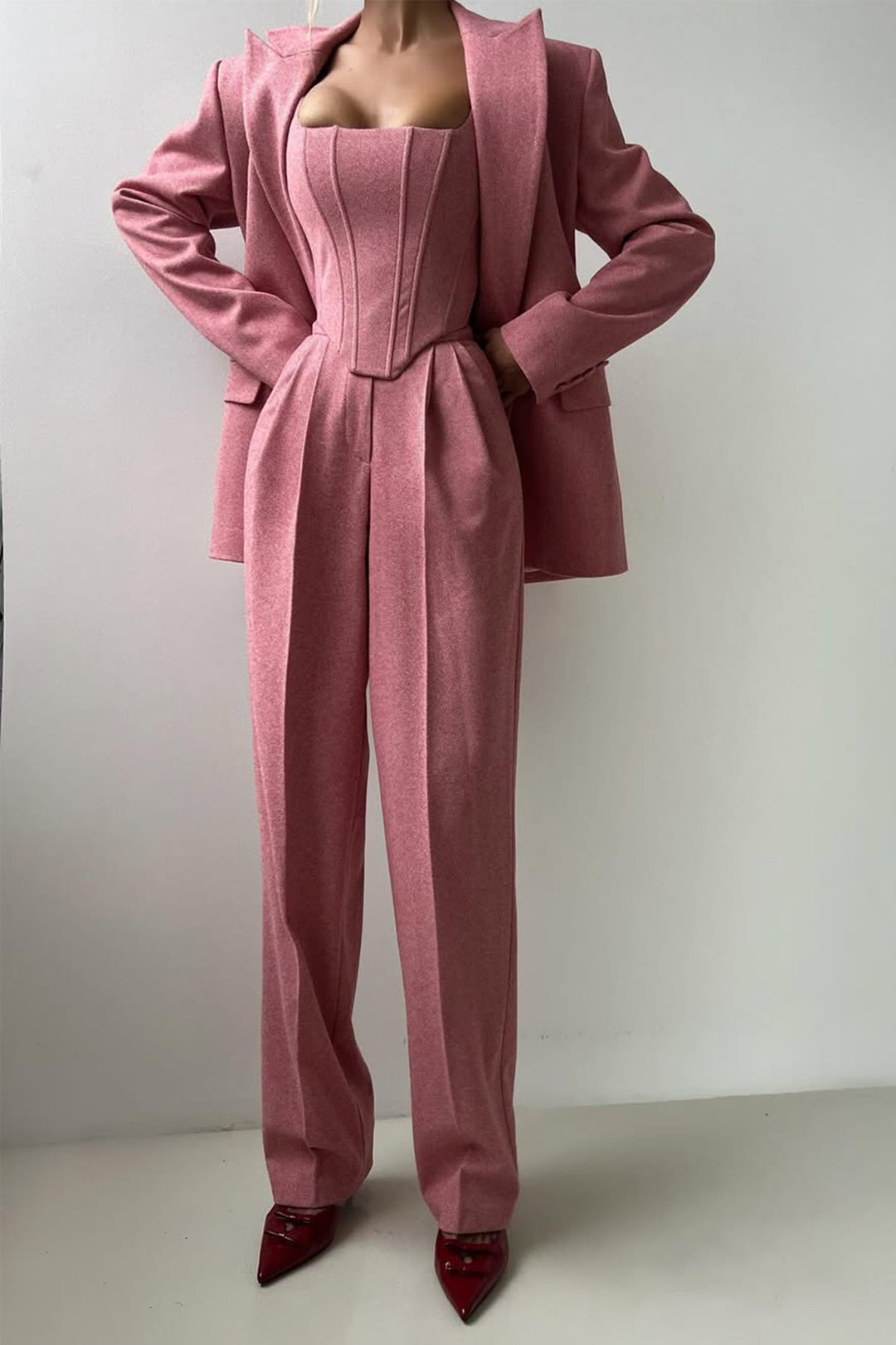 Dolce™ - Conjunto de três peças com blazer trespassado