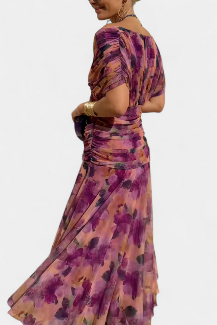 Magda™ | Vestido largo de flores com decote em V