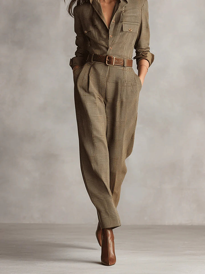 Zoë | Macacão utilitário xadrez com textura tweed refinada