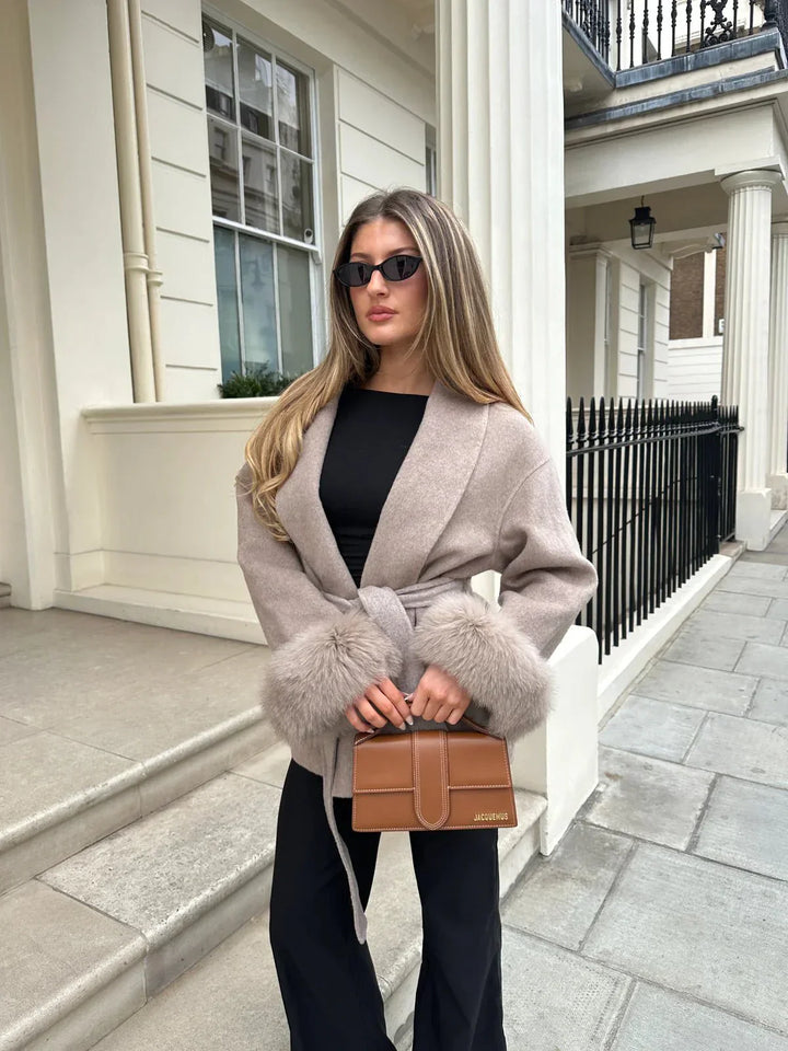 Arctic Grace | Casaco elegante em lã