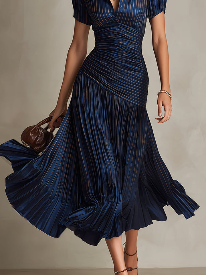 Adriana | Vestido midi satinado de riscas retro para Mulher