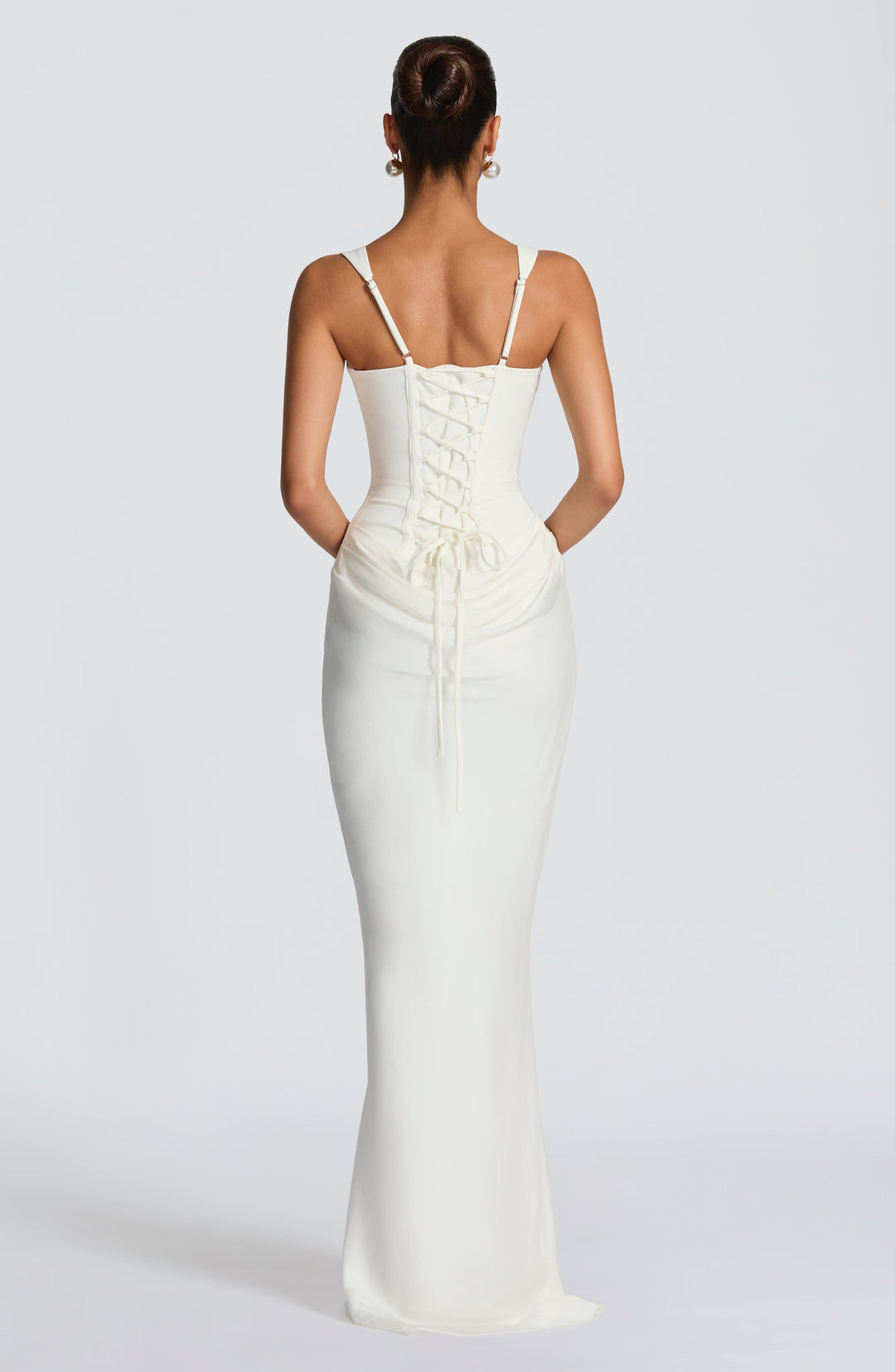 Leonor ❘ Vestido maxi com decote quadrado