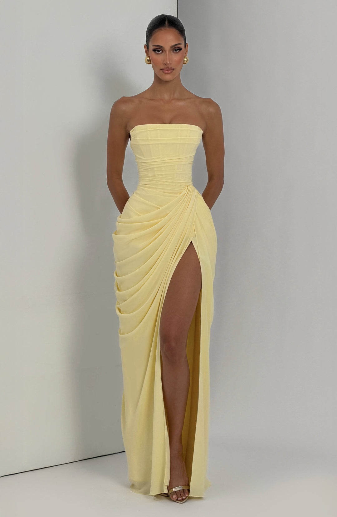 SKY - Elegância escultural que define a tua figura para Mulher