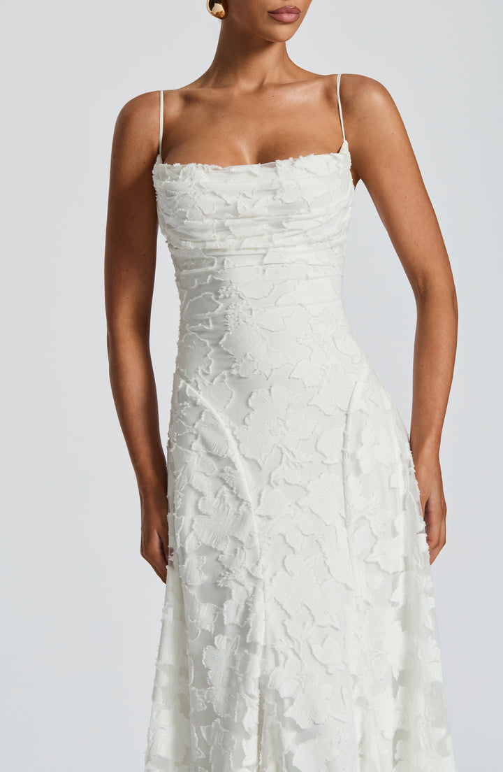 Clara Léon™ | Elegante Maxi Vestido