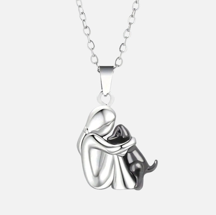 Zavelli™ | Colar com pingente de abraço
