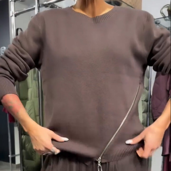 Ullé | Vestido elegante de malha e tule para mulher