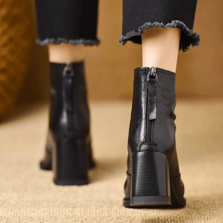 Claudia | Botins de Luxo com Tacão Médio